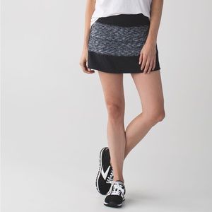 NWOT Lululemon Pace Rival Skirt II Dramatic Static Black (Tall)